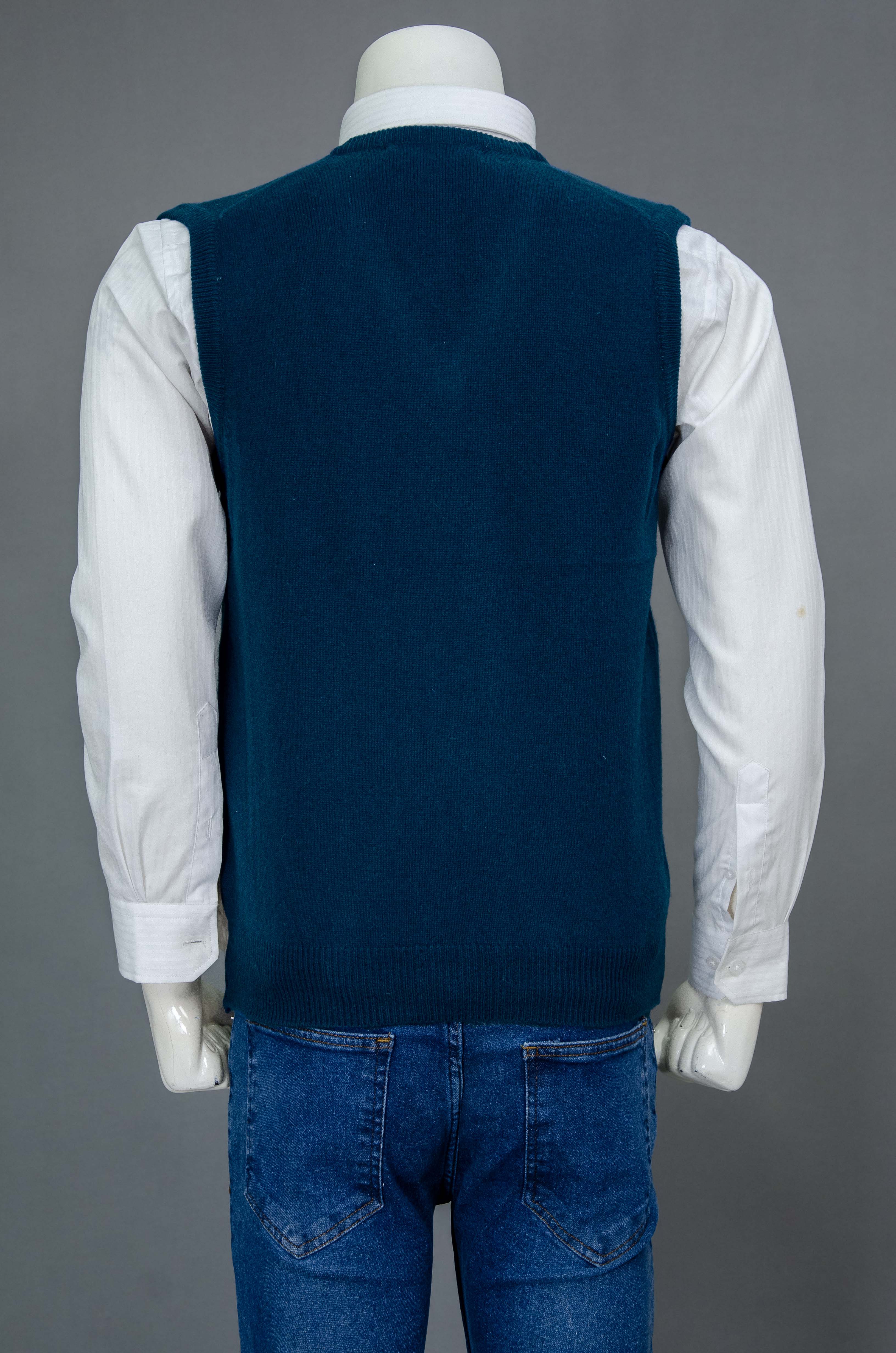 100% Lambswool Sleeveless – The Oxford Store