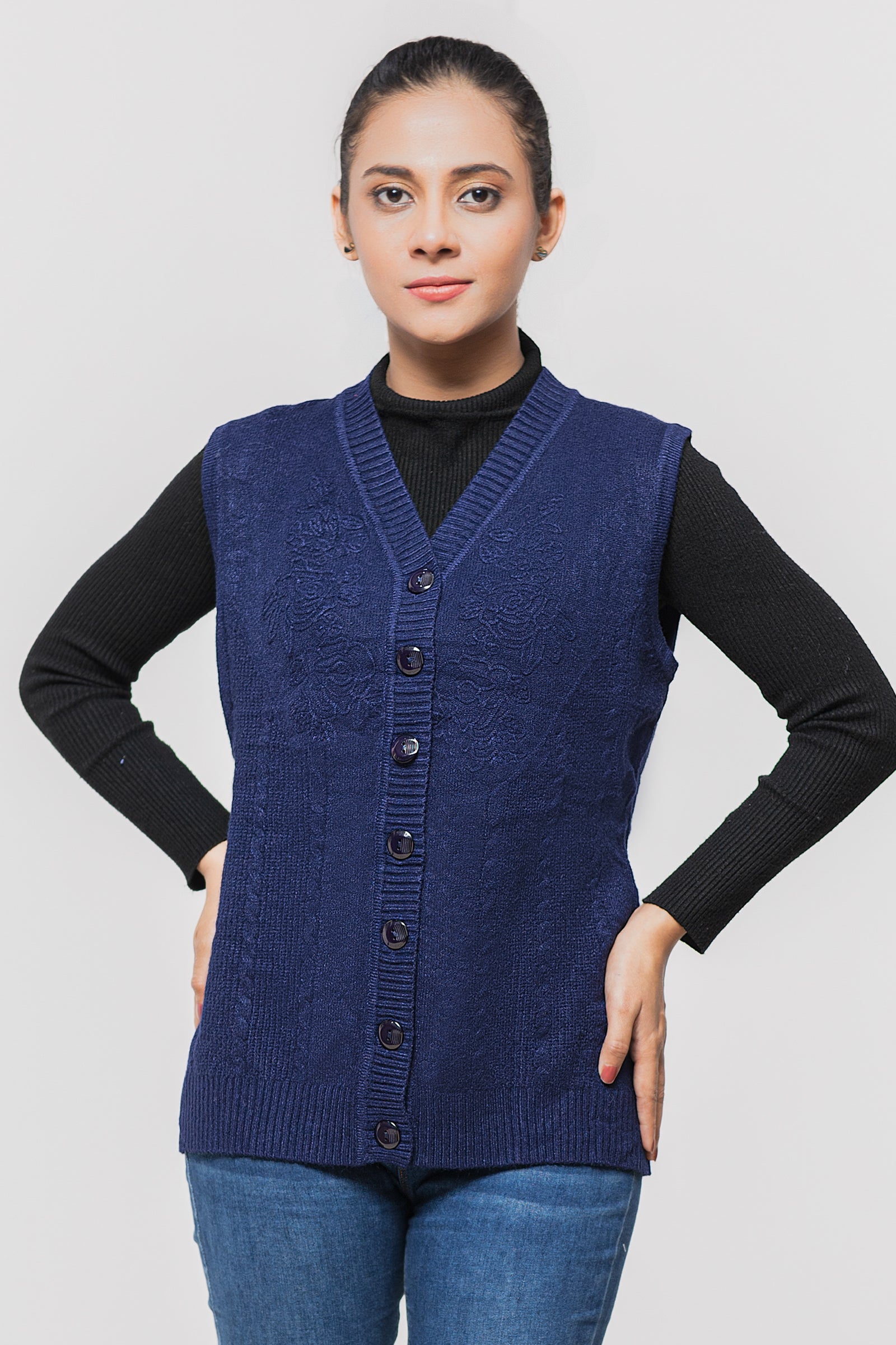 Acrylic Wool Sleeve Less Cardigan